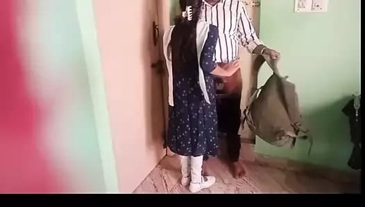 arap üniversiteli kızı sarhoş edip sikiyor