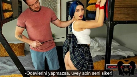 kızı sike sike ağlatıyo izle